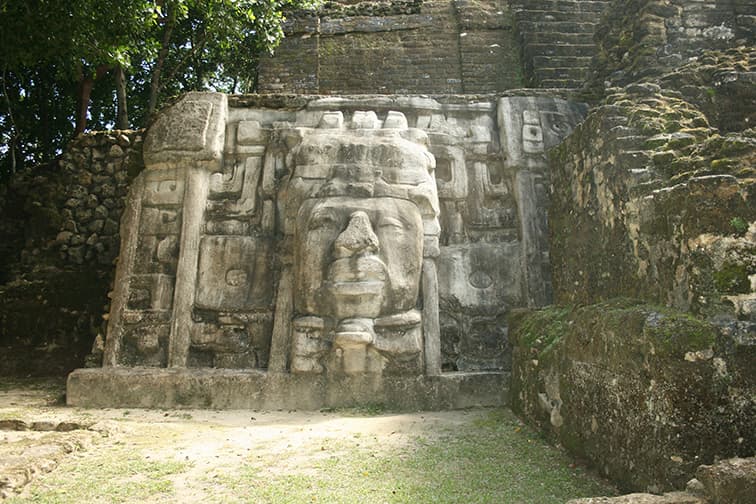 Artisans development in Belize
