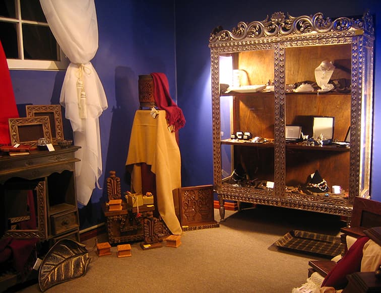 Design Pioneers, Bolivia